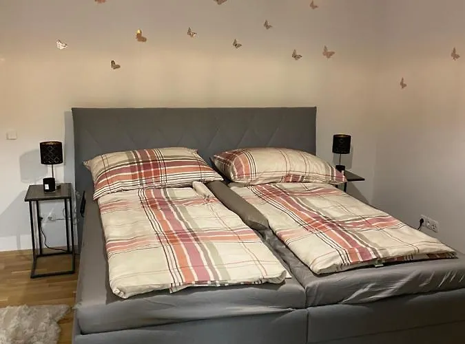 شقة Freiblick 1 Bad Glbg Mit Garten Top1 *